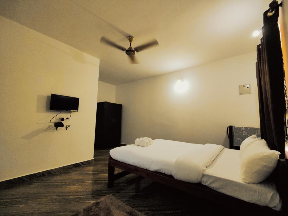 Hotel Innovation Inn Baga Luaran gambar